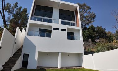 Casa en Lomas de Tetela
