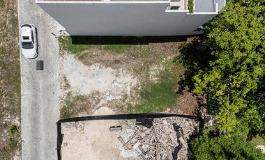 Terreno en Venta frente a parque en Laguna 1, Puerto Cancún