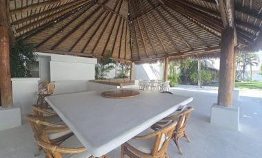 Casa a pie de lago de TEQUESQUITENGO, Morelos.