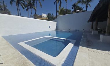 Casa a pie de lago de TEQUESQUITENGO, Morelos.