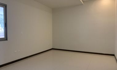 Casa en Venta en La Joya Residencial