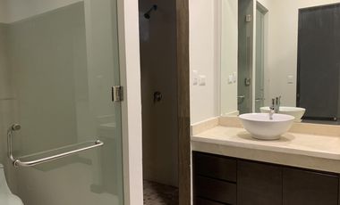 Casa en Venta en La Joya Residencial