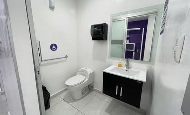 Edificio Comercial, Clínica en Del Carmen, Aguascalientes.