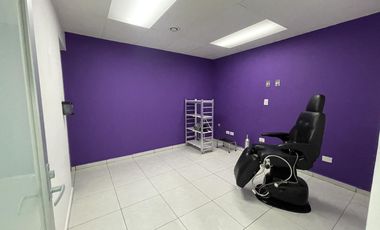 Edificio Comercial, Clínica en Del Carmen, Aguascalientes.