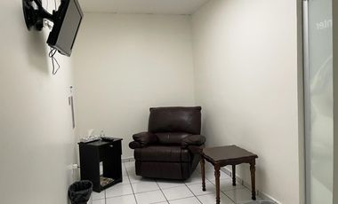 Edificio Comercial, Clínica en Del Carmen, Aguascalientes.