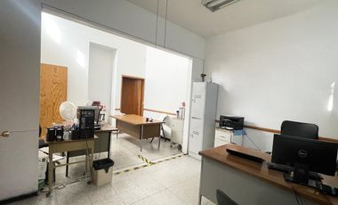 Edificio Comercial, Clínica en Del Carmen, Aguascalientes.