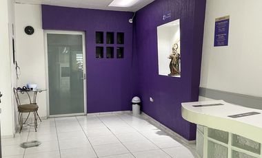 Edificio Comercial, Clínica en Del Carmen, Aguascalientes.