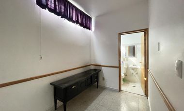 Edificio Comercial, Clínica en Del Carmen, Aguascalientes.