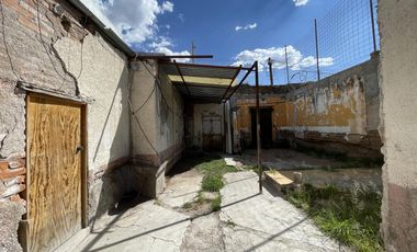 Edificio Comercial, Clínica en Del Carmen, Aguascalientes.