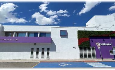 Edificio Comercial, Clínica en Del Carmen, Aguascalientes.
