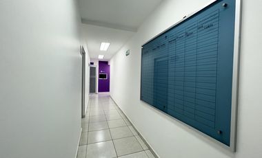 Edificio Comercial, Clínica en Del Carmen, Aguascalientes.