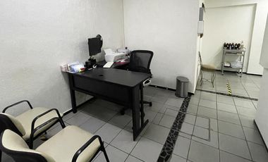 Edificio Comercial, Clínica en Del Carmen, Aguascalientes.