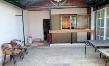 Casa en alquiler en Burzaco Oeste