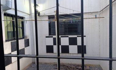 Casa con Departamento en venta en Merlo Sur