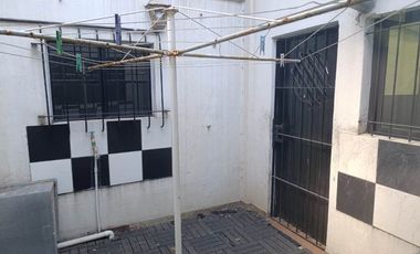 Casa con Departamento en venta en Merlo Sur