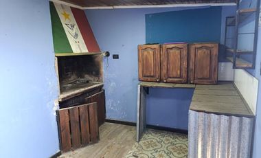 Casa con Departamento en venta en Merlo Sur