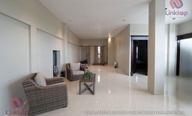 Casa con acabados de lujo alberca en Portal del Norte General Zuazua NL