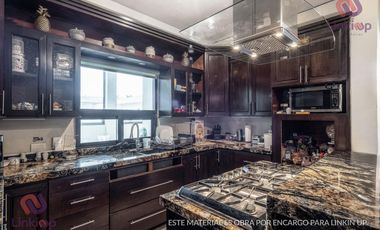 Casa con acabados de lujo alberca en Portal del Norte General Zuazua NL