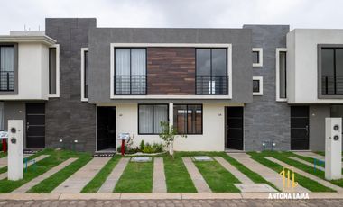 Casa en venta en fraccionamiento en Cuautlancingo, Puebla