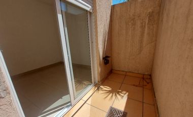 Departamento Tipo Casa en alquiler en Lanus Oeste