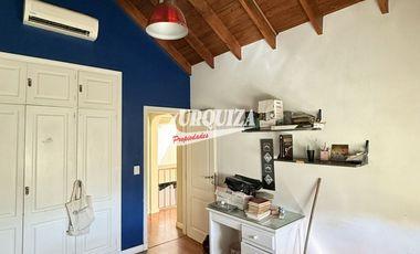 Casa en venta c/ cochera en Haedo