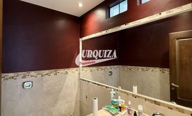 Casa en venta c/ cochera en Haedo