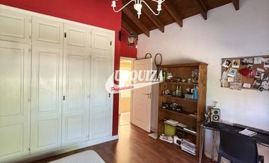 Casa en venta c/ cochera en Haedo