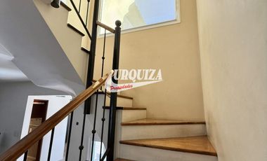 Casa en venta c/ cochera en Haedo