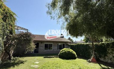 Casa en venta c/ cochera en Haedo