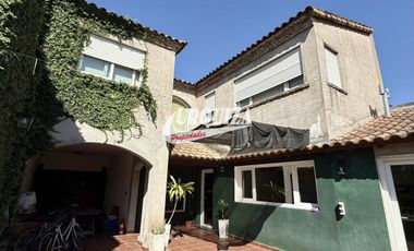 Casa en venta c/ cochera en Haedo