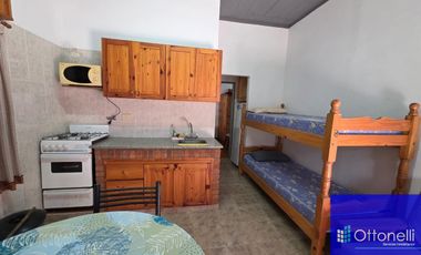 Casa en venta c/ cochera en Nueva Atlantis