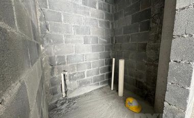 LOCAL EN VENTA EN PLAZA COMERCIAL EN EL BARRO, CARRETERA NACIONAL