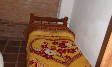 00079-CABAÑA PARA 5 PERSONAS AL FRENTE DEL RIO PANAHOLMA
