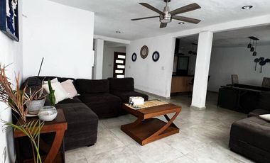 VENTA CASA EN CORRAL DE BARRANCOS AL NORTE DE LA CIUDAD CE