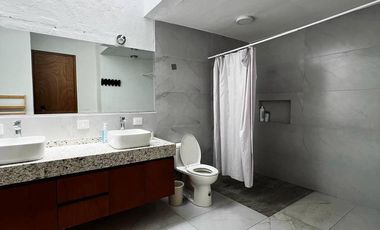 VENTA CASA EN CORRAL DE BARRANCOS AL NORTE DE LA CIUDAD CE