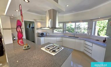 Quincho en venta de 1871m2 ubicado en Barrio Parque Norte