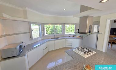 Quincho en venta de 1871m2 ubicado en Barrio Parque Norte