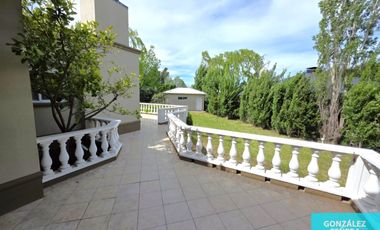 Quincho en venta de 1871m2 ubicado en Barrio Parque Norte