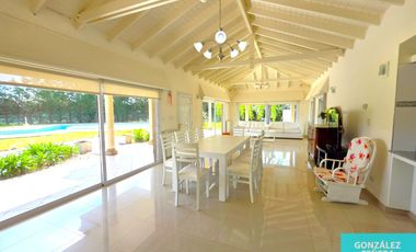 Quincho en venta de 1871m2 ubicado en Barrio Parque Norte