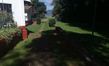 Casa en Venta Tzintzunzan con Cabañas