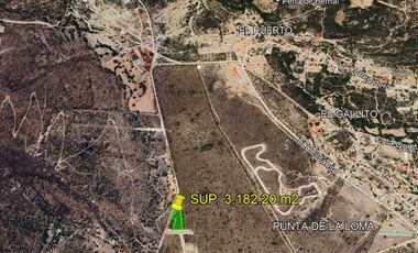 Terreno en  Bernal, Querétaro. Sup. 2,047.15 m2