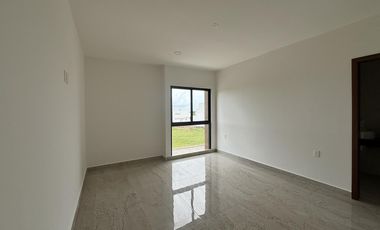 LOMAS DEL DORADO, Casa en VENTA con estudio en planta baja y 3 recamaras con baño