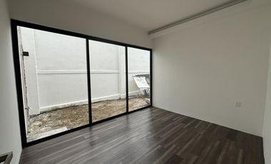 LOMAS DEL DORADO, Casa en VENTA con estudio en planta baja y 3 recamaras con baño