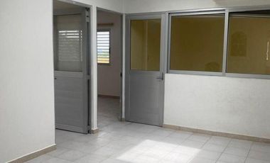 Casa en Venta. Colonia Revolución, ideal para oficinas, escuela... Boca del Río, Veracruz