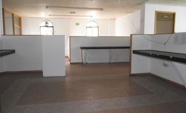 EDIFICIO SOBRE BLVD. FRENTE A ESTADIO HIDALGO, PACHUCA, HGO.