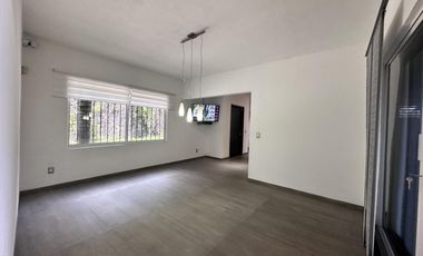 Casa en Club de Golf.