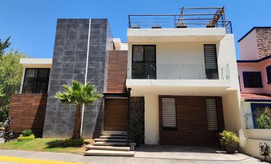 Casa en Venta Campestre la Huerta áreas verdes