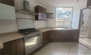 Casa en venta - Otilio Montaño