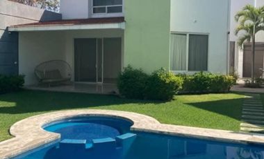 Casa en venta - Otilio Montaño