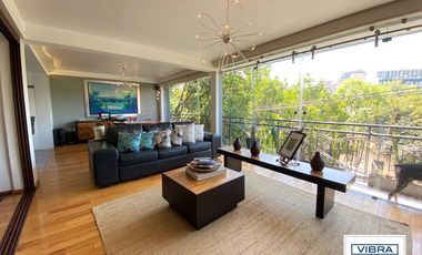 Edificio habitacional en el corazón de la Condesa .